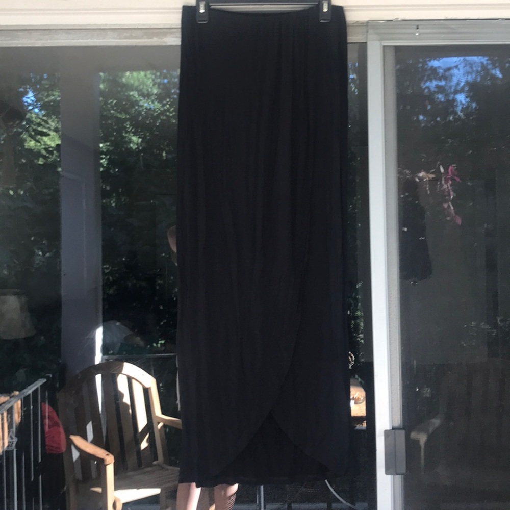 Black maxi skirt with layers sz M